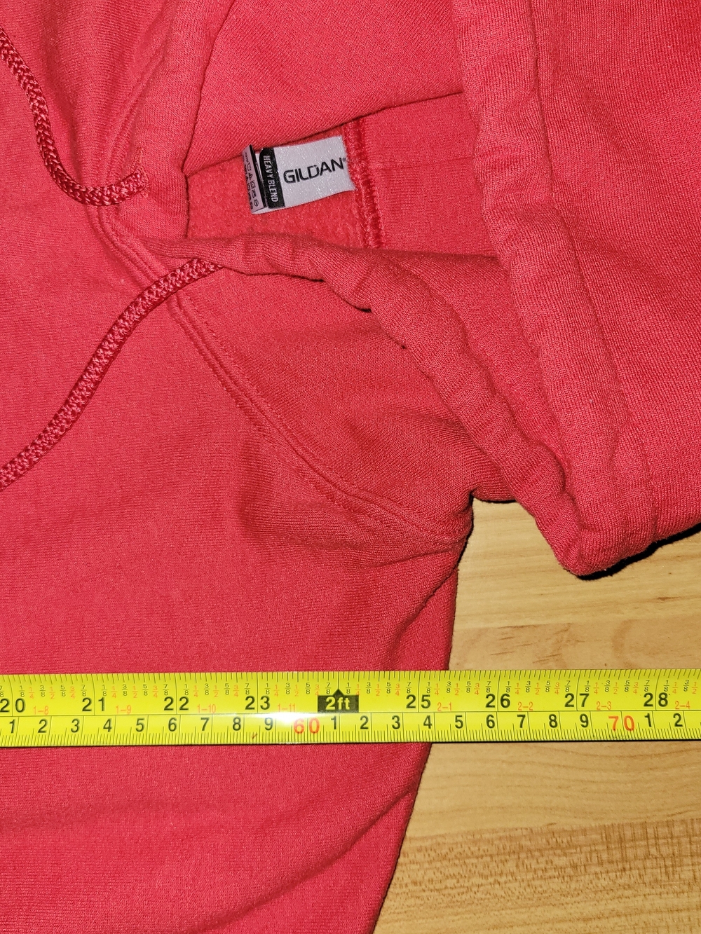 Toronto Raptors NBA Retro Graphic Red Pullover Hoodie, Large - Picture 4 of 4